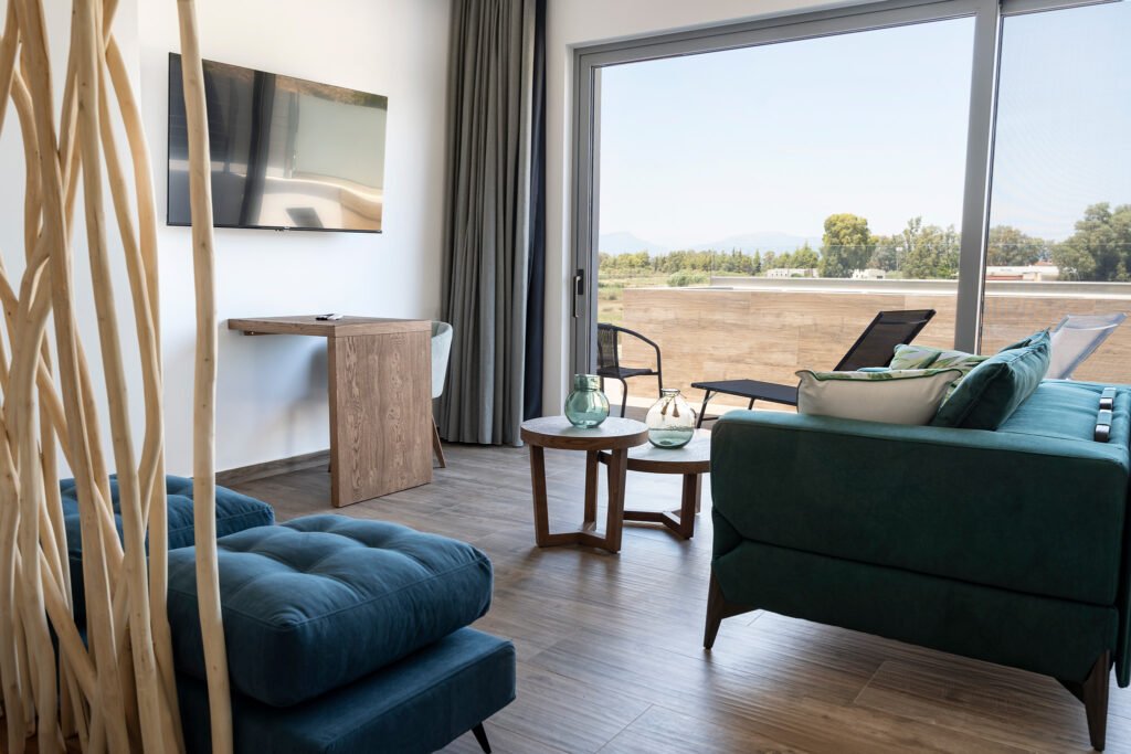 Suite 315 – Private Jacuzzi