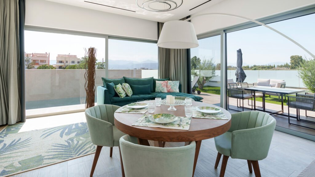 Suite 313 – Private Pool