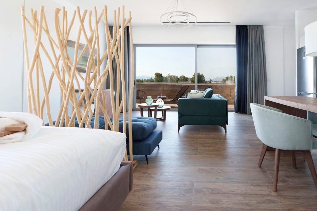 Suite 315 – Private Jacuzzi