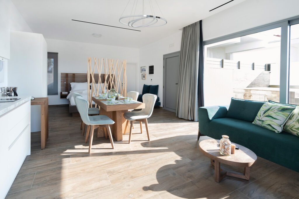 Suite 316 – Private Jacuzzi