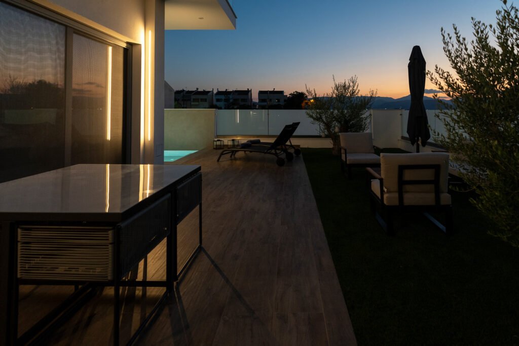 Suite 313 – Private Pool