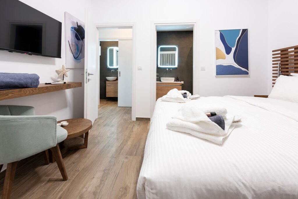 Suite 313 – Private Pool